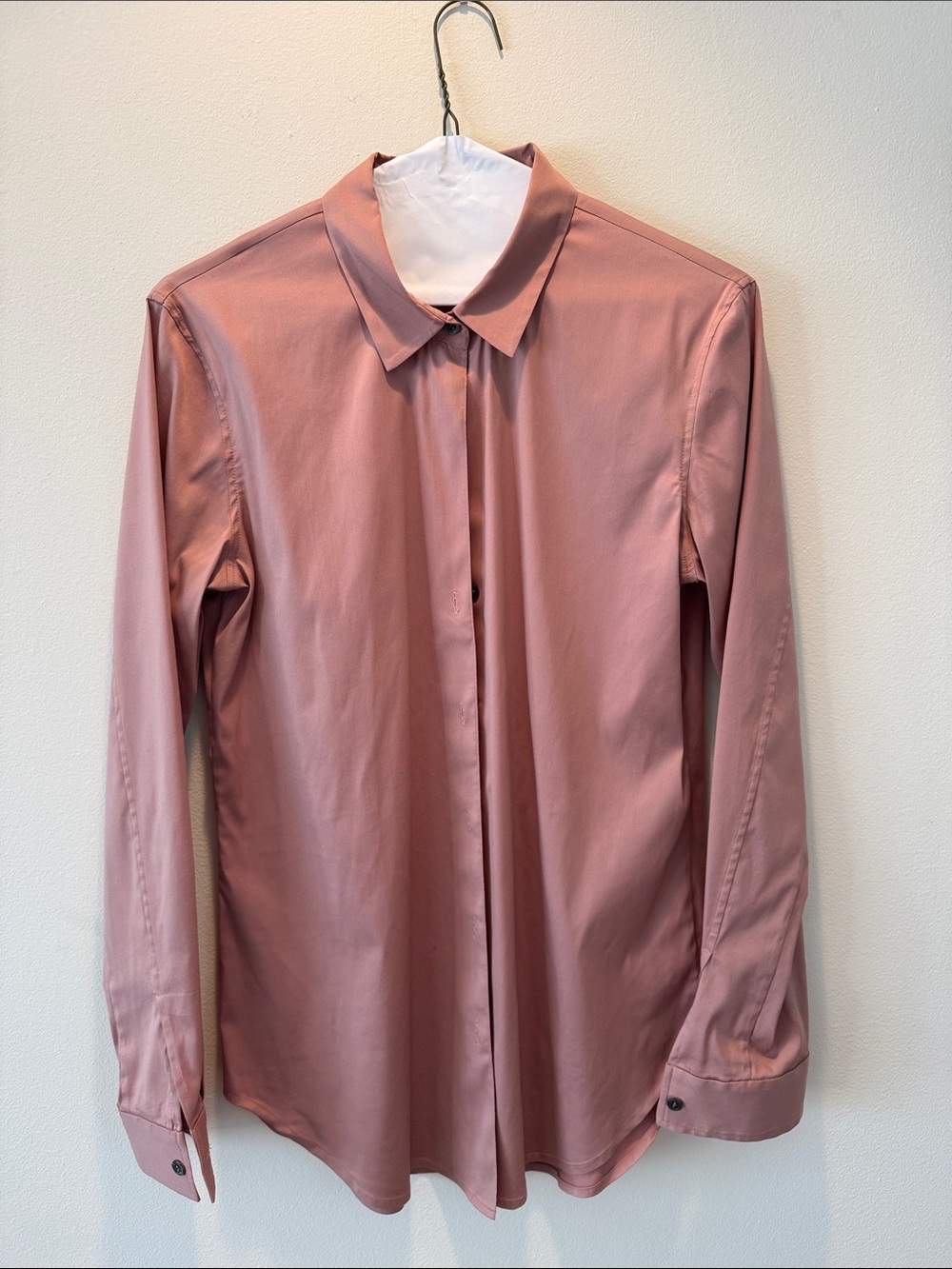 Theory Dark Nude Long-Sleeve Cotton w/ Sheen Finish Blouse